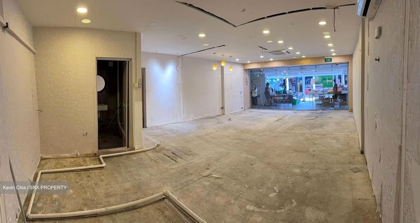 Yishun Avenue 11 (D27), Shop House #573464481